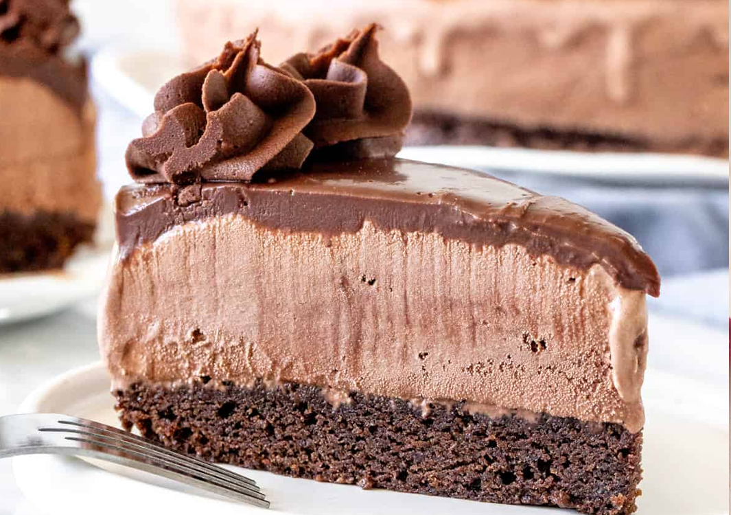 Duo Chocolate Ice Cream Cake